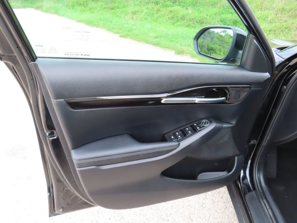Certified 2023 Kia Seltos EX AWD/4WD image 30