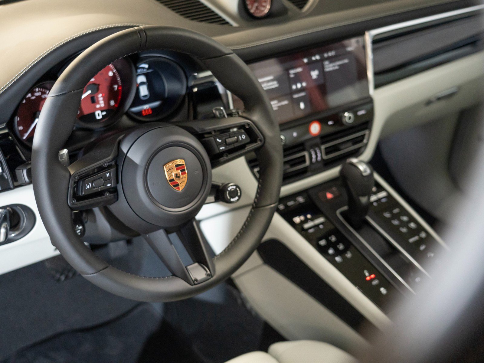 New 2026 Porsche Macan S AWD/4WD image 16