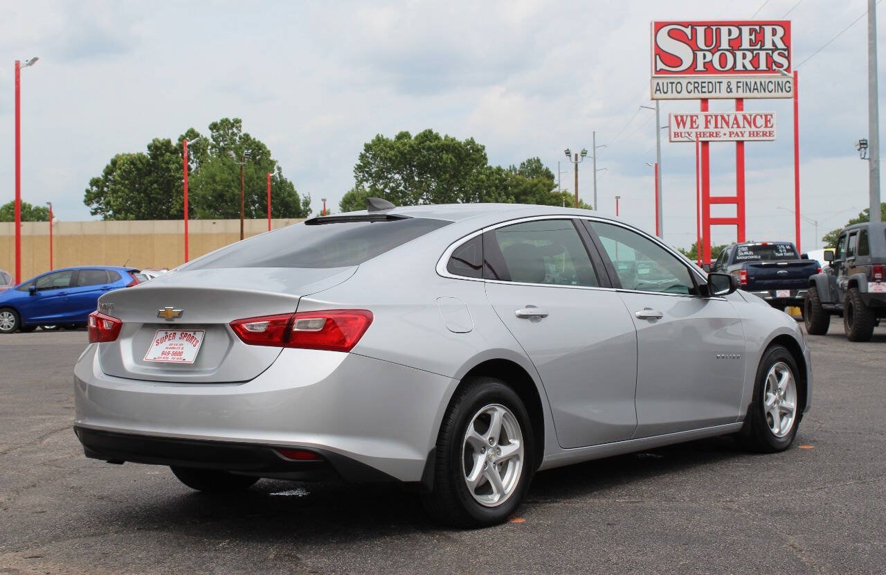 Used 2018 Chevrolet Malibu LS w/ LPO, Convenience Package 1 FWD image 4
