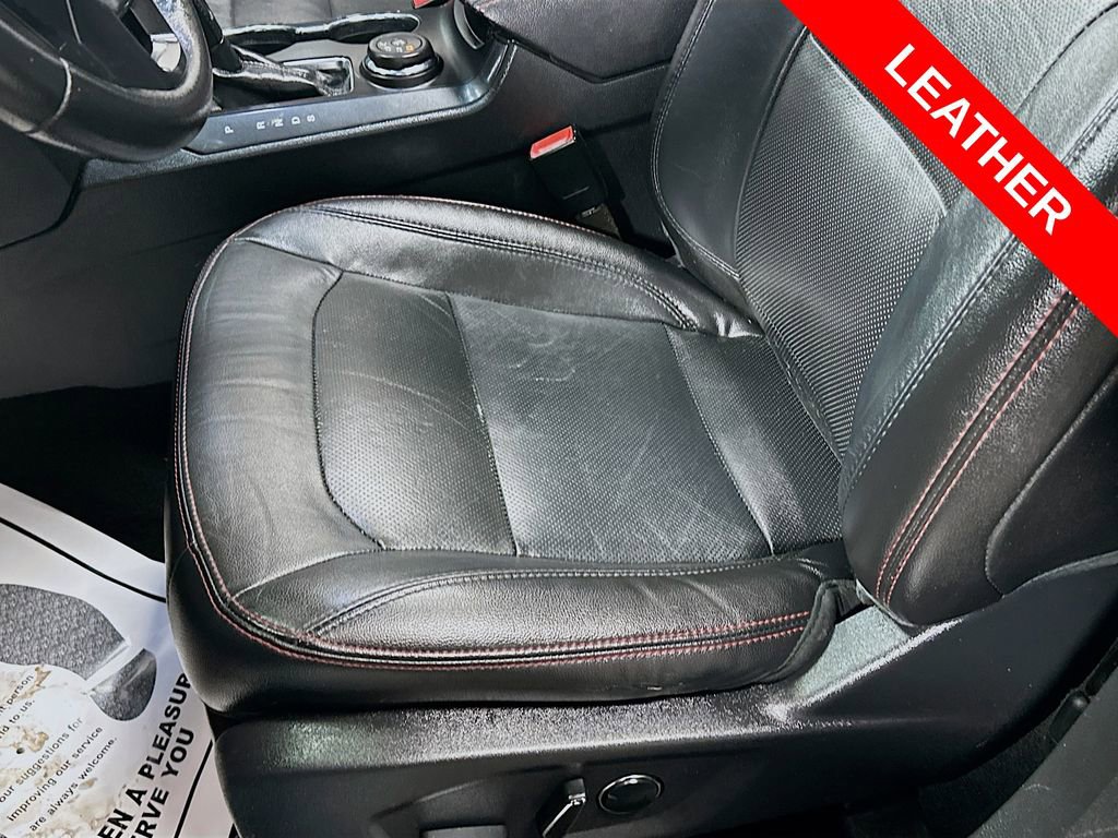 Used 2016 Ford Explorer Sport image 18