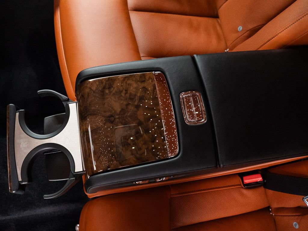 Certified 2023 Rolls-Royce Phantom Sedan RWD image 27
