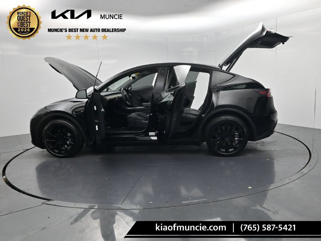 Used 2021 Tesla Model Y Long Range AWD/4WD image 55