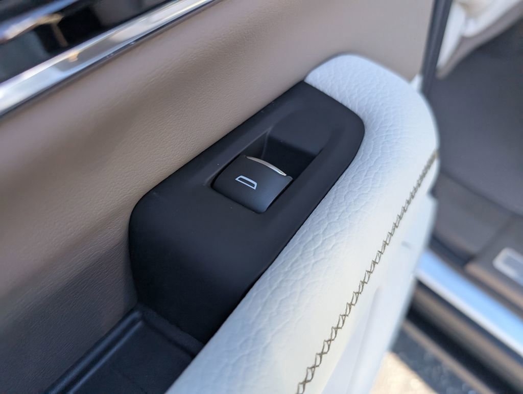 New 2026 GMC Yukon XL Denali w/ Denali Reserve Package image 11