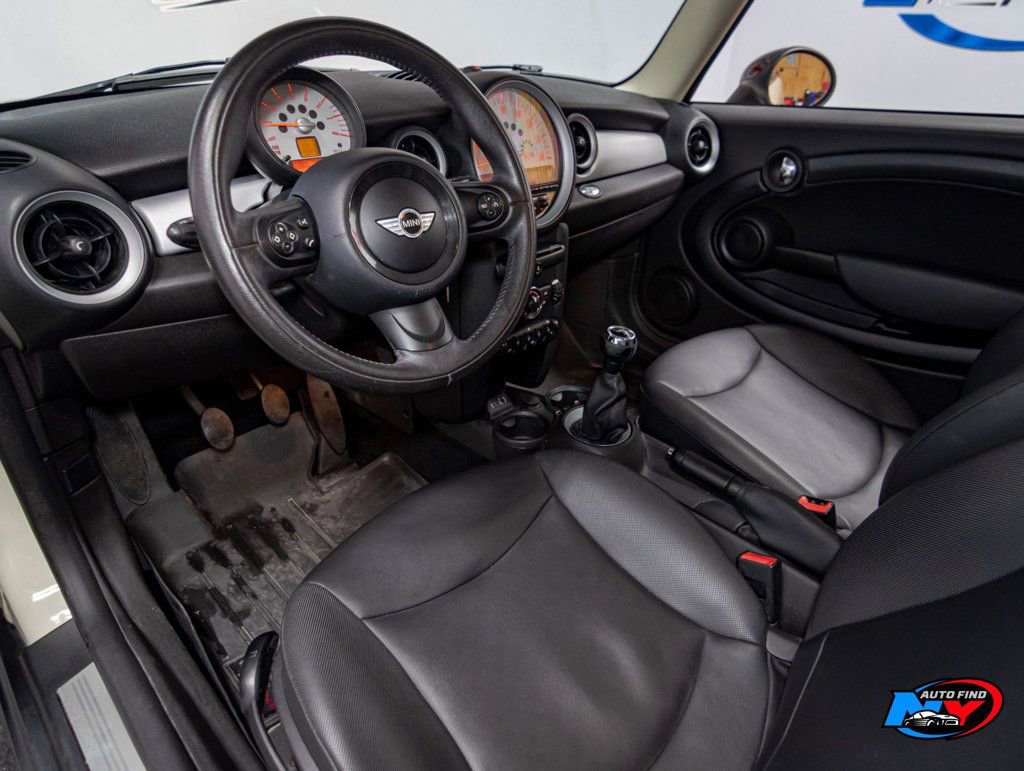 Used 2013 MINI Cooper Hardtop image 13