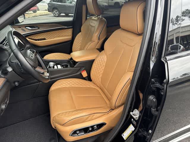 Used 2021 Jeep Grand Cherokee L Summit w/ Advanced Protech Group IV AWD/4WD image 14