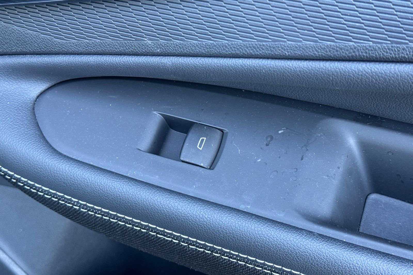 Used 2026 Chevrolet Blazer EV LT image 23