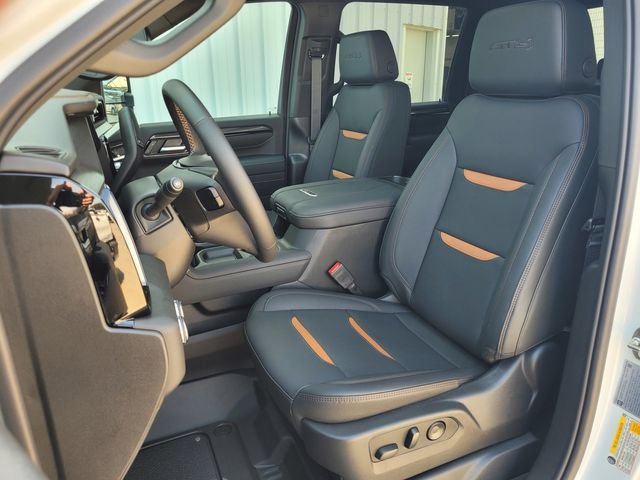 New 2026 GMC Sierra 2500 AT4 w/ AT4 Premium Plus Package AWD/4WD image 16