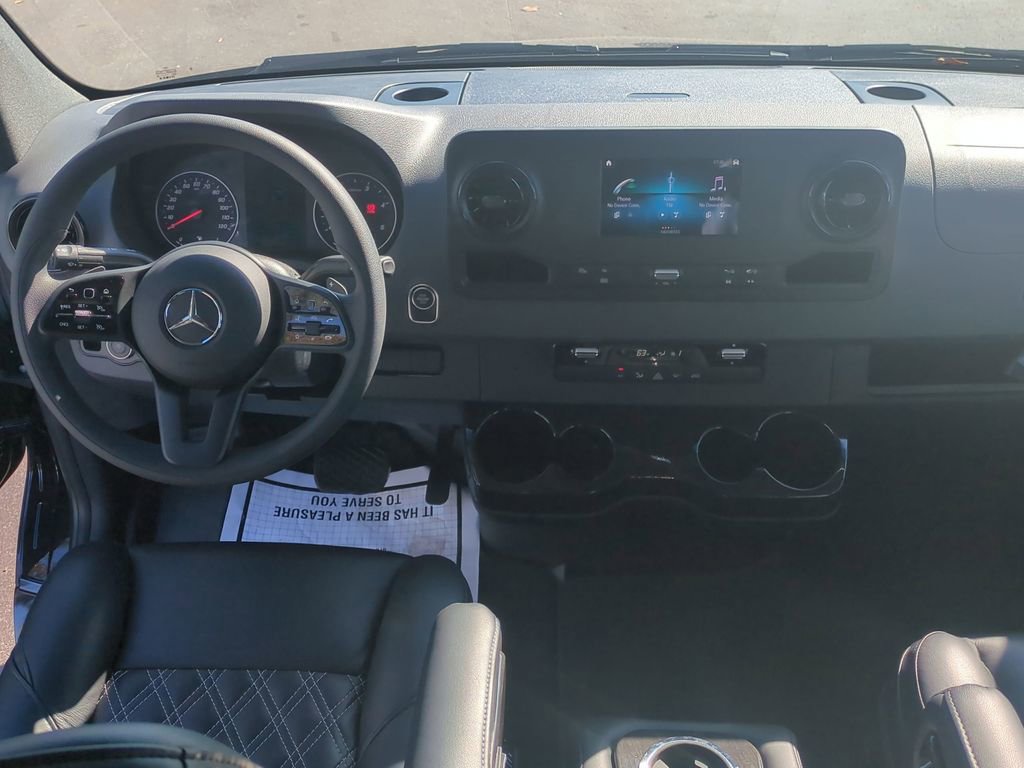 Used 2024 Mercedes-Benz Sprinter 144 Cargo image 14