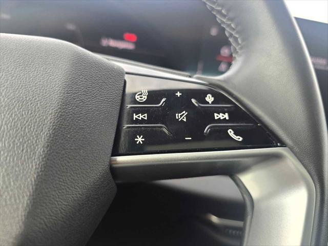 Used 2025 Audi A5 2.0T Premium Plus w/ Premium Plus AWD/4WD image 33