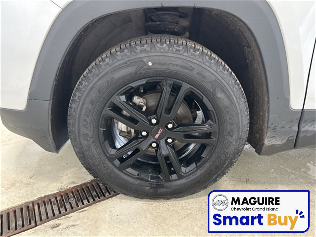 Used 2022 GMC Terrain SLE w/ Driver Convenience Package image 26