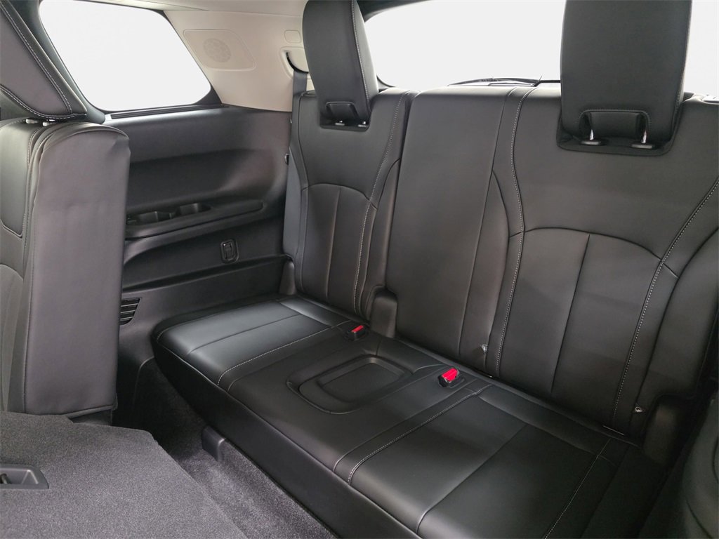 Certified 2026 INFINITI QX60 Luxe w/ Cargo Package image 34