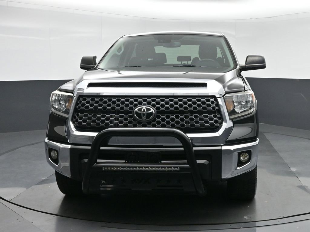 Used 2020 Toyota Tundra SR5 w/ SR5 Upgrade Package image 2