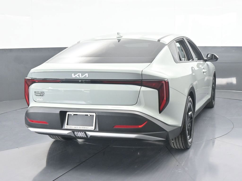 Used 2025 Kia K4 EX image 5