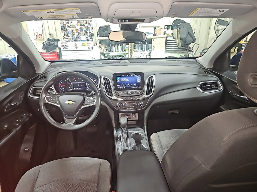 Used 2023 Chevrolet Equinox LT image 22