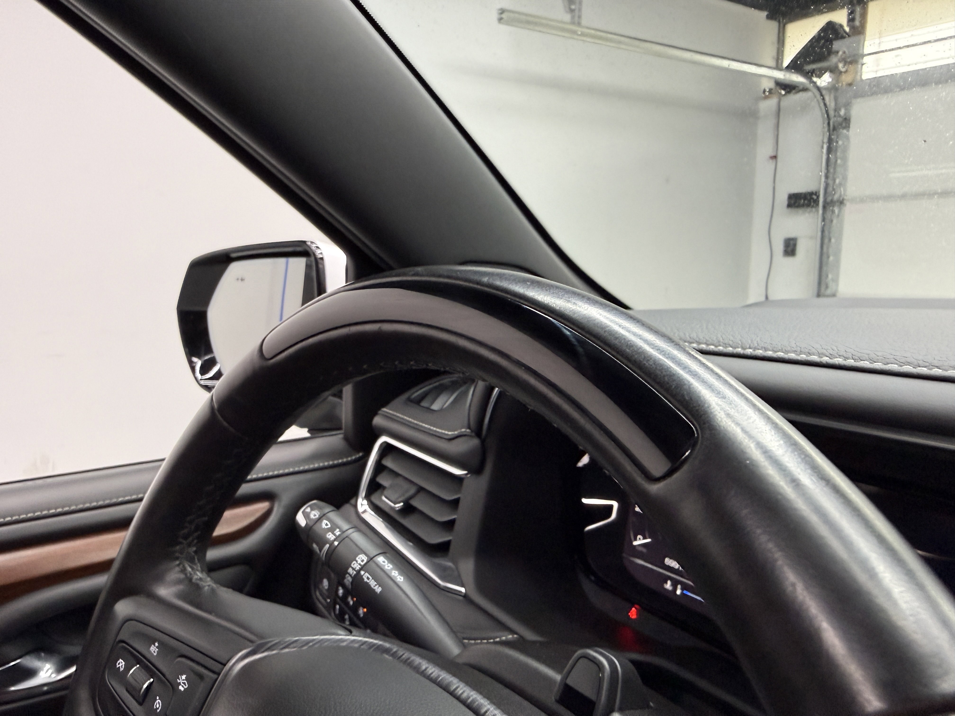 Used 2023 GMC Yukon XL Denali Ultimate image 20