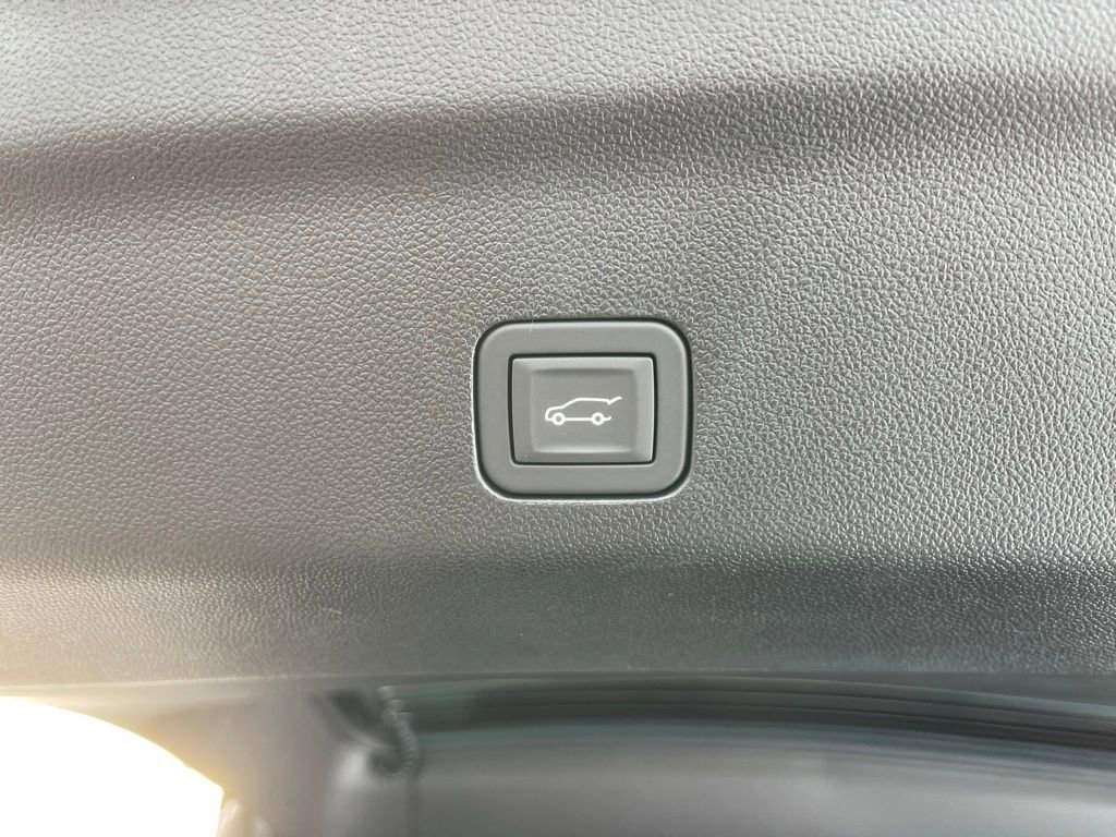 New 2026 Chevrolet Tahoe High Country image 33