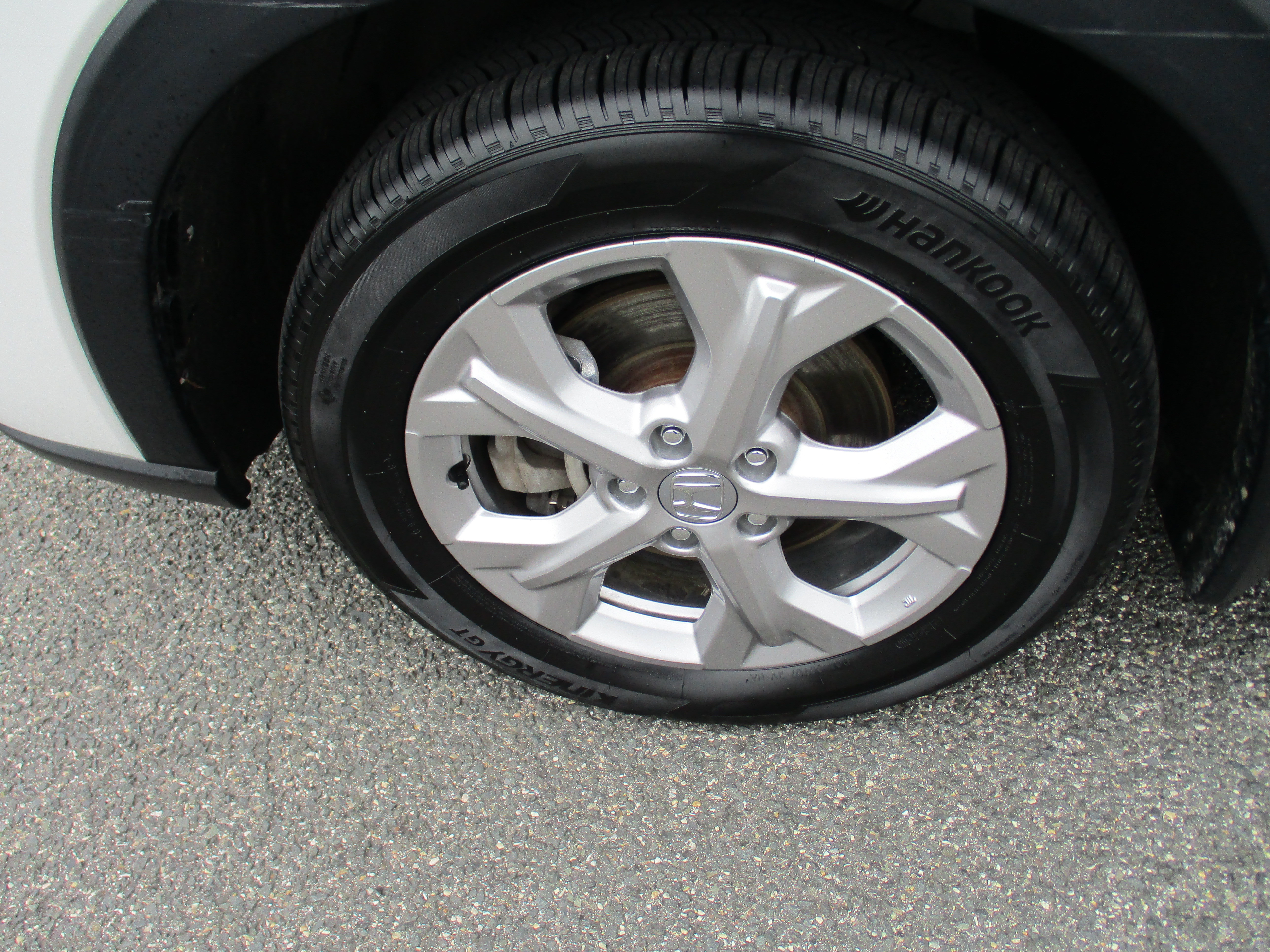Certified 2024 Honda HR-V LX image 9