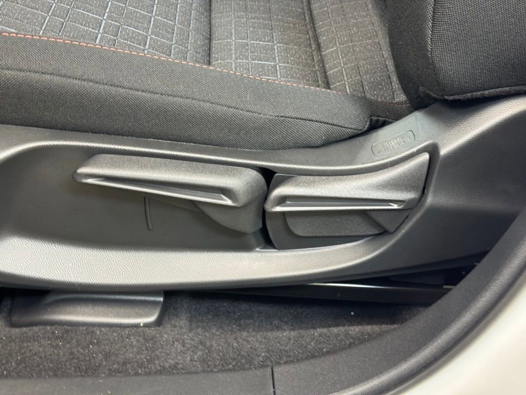 New 2026 Honda HR-V Sport image 10