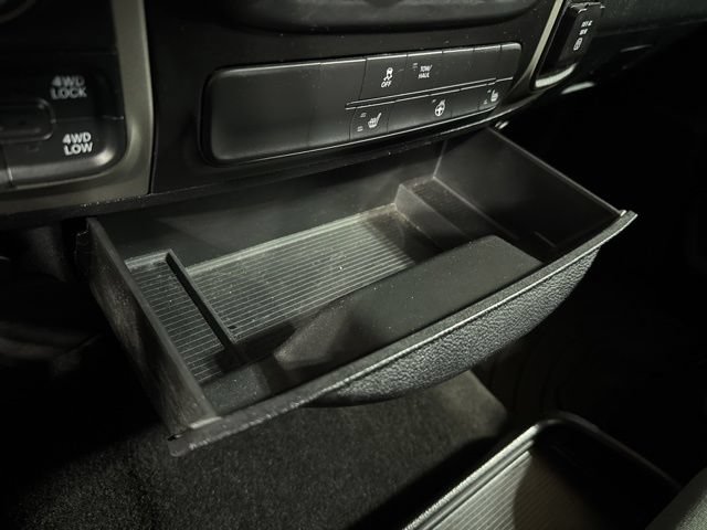 Used 2015 RAM 1500 Big Horn AWD/4WD image 14