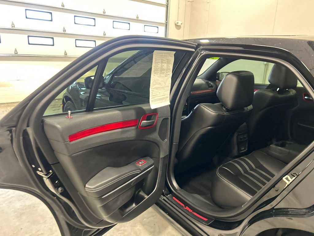 Used 2023 Chrysler 300 S image 32