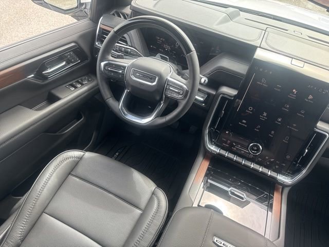New 2026 GMC Yukon XL Denali w/ Denali Reserve Package AWD/4WD image 39
