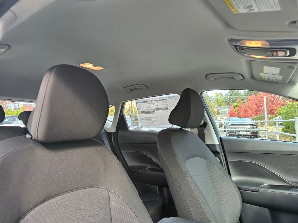 New 2026 Hyundai Kona SE image 11