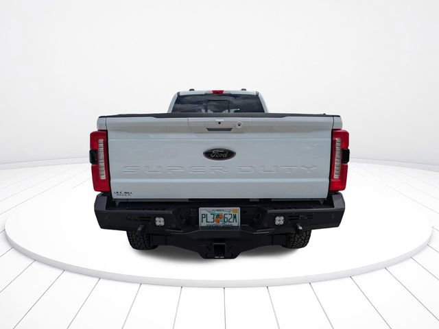 Used 2025 Ford F250 Lariat w/ Black Appearance Package AWD/4WD image 5