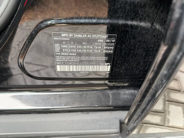 Certified 2020 Mercedes-Benz GLA 250 4MATIC image 33