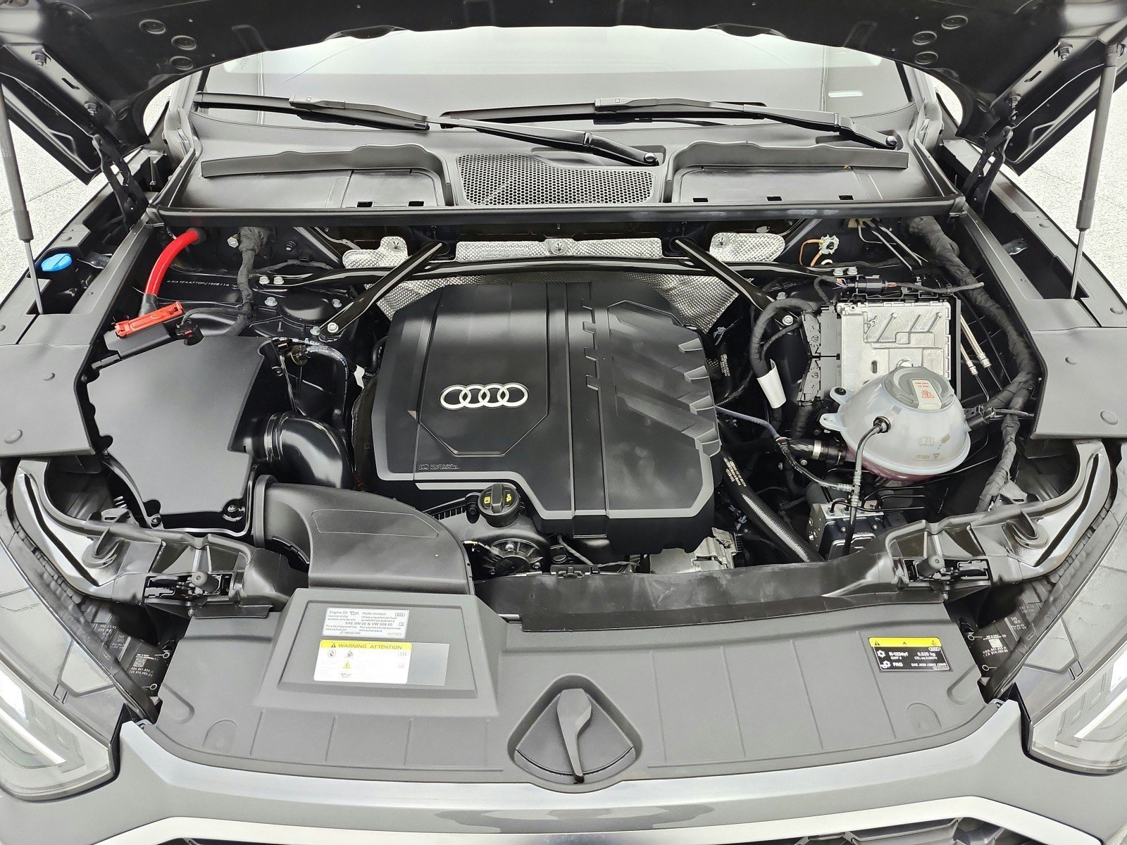 Used 2023 Audi Q5 2.0T Premium Plus w/ Premium Plus Package AWD/4WD image 16