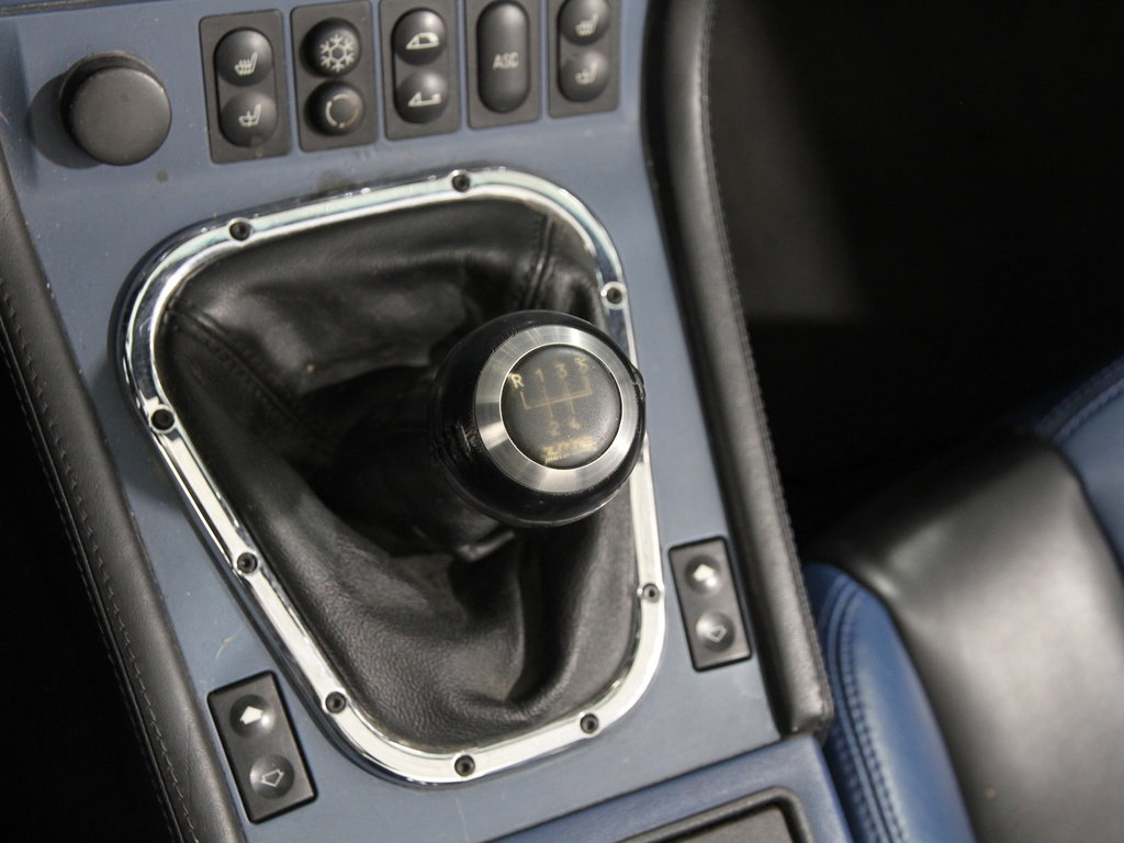 Used 2000 BMW M Roadster 2dr Convertible image 13