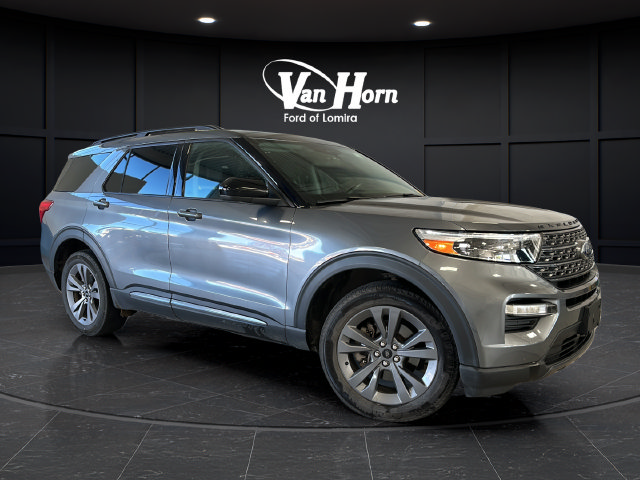 Used 2022 Ford Explorer XLT w/ Equipment Group 202A AWD/4WD image 1
