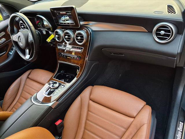 Used 2019 Mercedes-Benz GLC 300 4MATIC image 22
