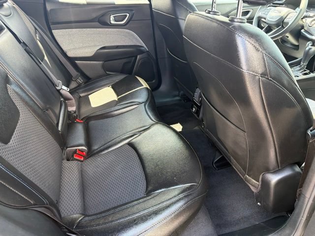 Used 2024 Jeep Compass Latitude AWD/4WD image 35