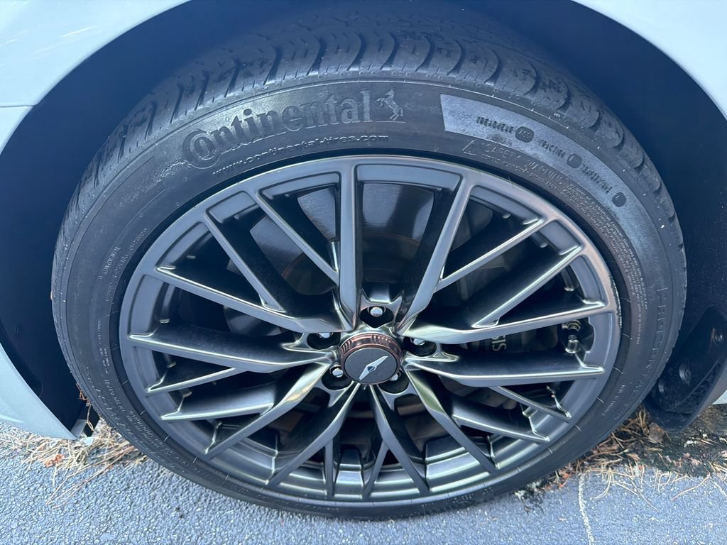 Used 2019 Genesis G80 3.3T Sport RWD image 11