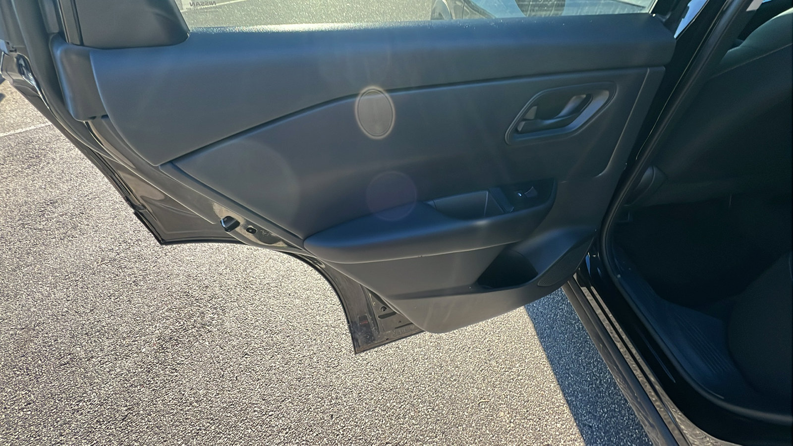 Used 2024 Nissan Rogue S image 22