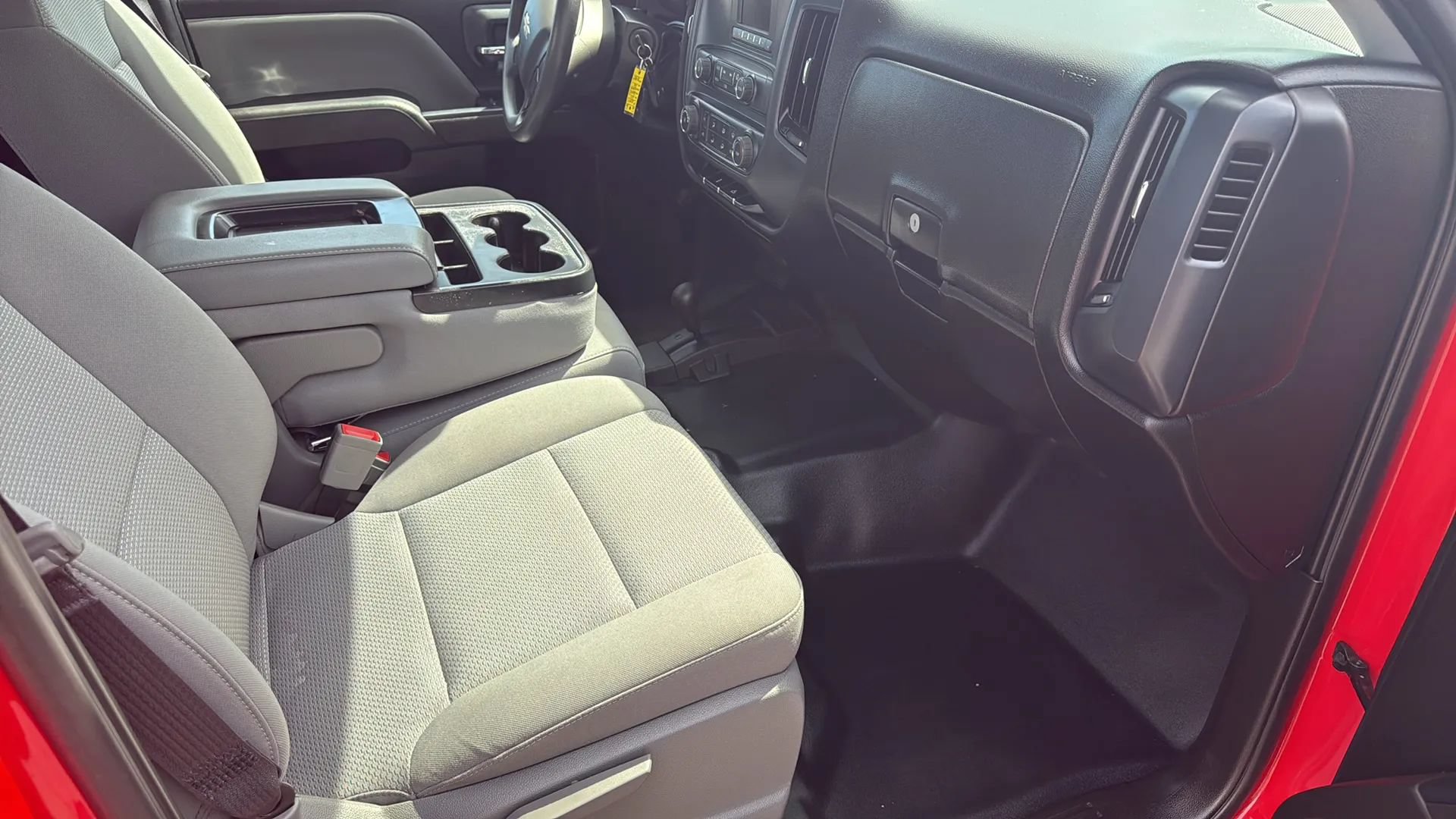 Used 2017 Chevrolet Silverado 1500 W/T AWD/4WD image 16