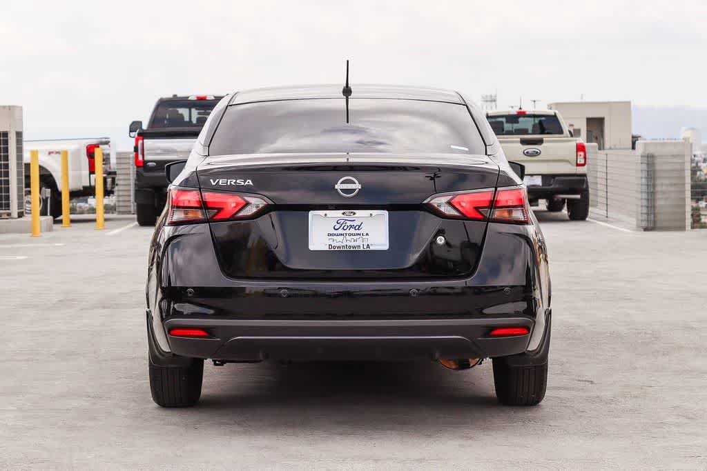 Used 2025 Nissan Versa S w/ Trunk Package FWD image 5