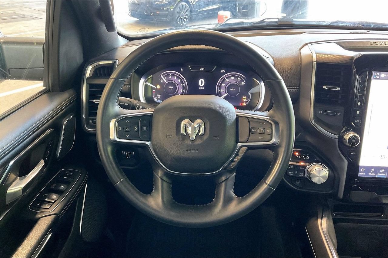 Used 2024 RAM 1500 Laramie AWD/4WD image 9