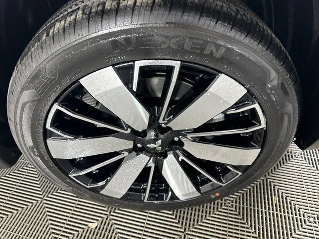 New 2026 Mitsubishi Outlander SE AWD/4WD image 13