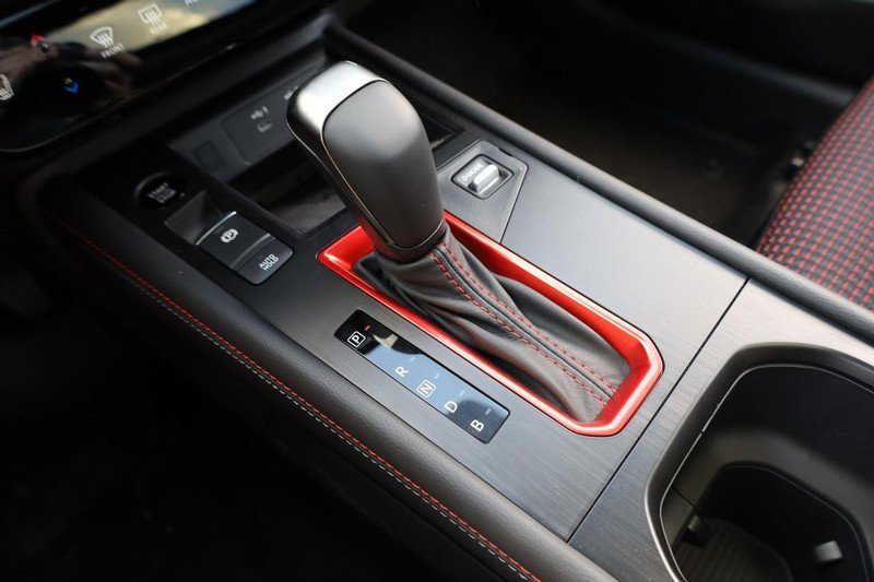 New 2026 Nissan Kicks SR w/ SR Premium Package image 18