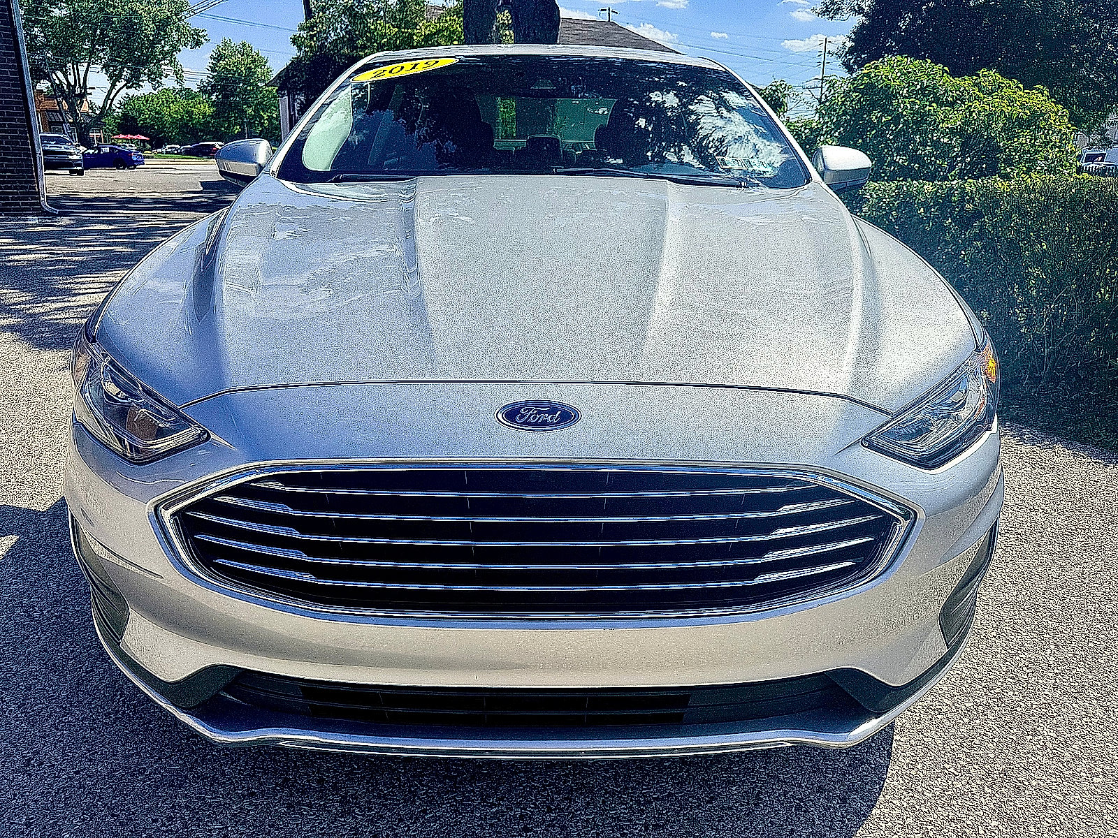 Used 2019 Ford Fusion SE FWD image 9