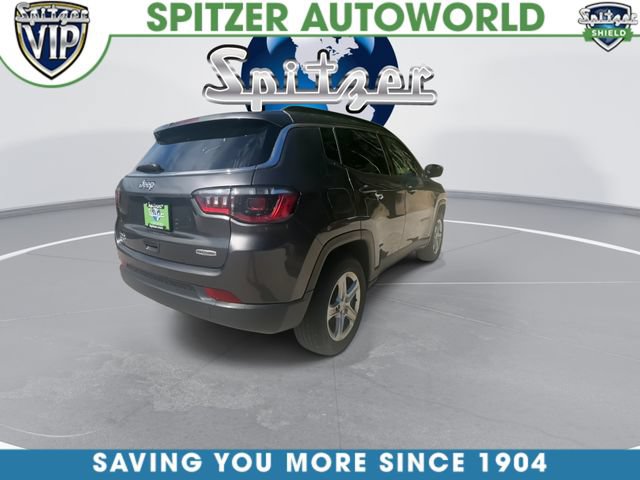 Used 2023 Jeep Compass Latitude w/ Convenience Group AWD/4WD image 9