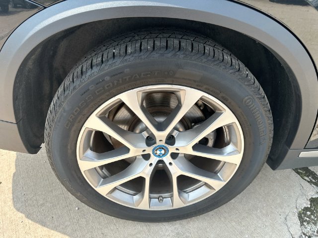 Used 2024 BMW X5 xDrive50e w/ Executive Package AWD/4WD image 50