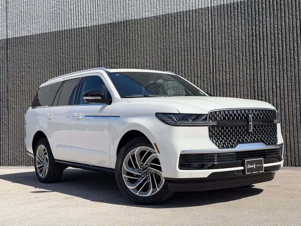 New 2026 Lincoln Navigator Reserve AWD/4WD image 8