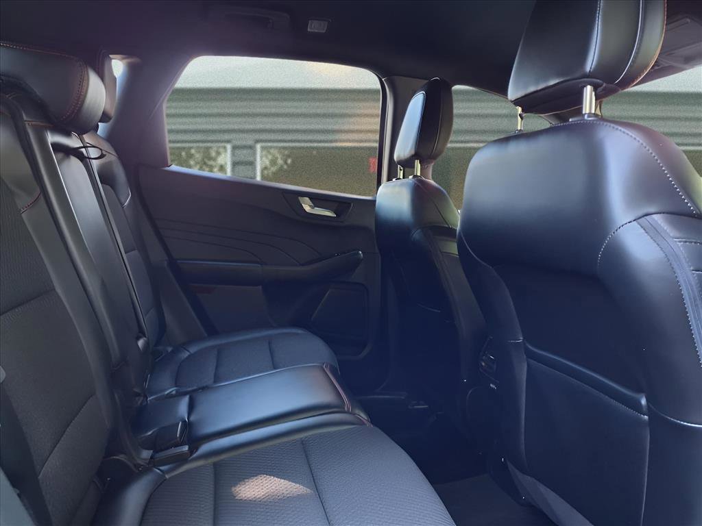 Used 2023 Ford Escape ST-Line w/ Tech Pack #1 image 12