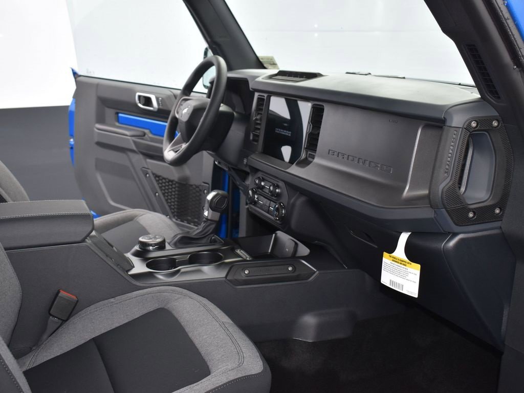 New 2025 Ford Bronco 2-Door w/ Sasquatch Package image 9