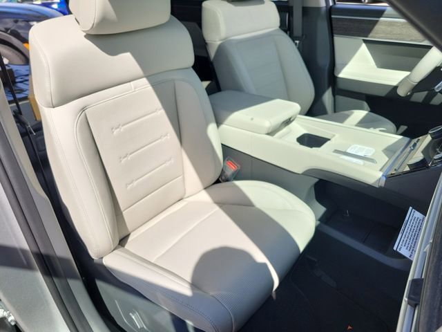 New 2026 Hyundai Santa Fe Limited image 17