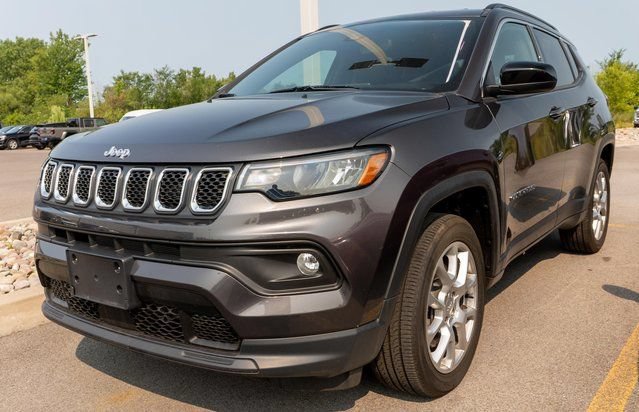 Used 2023 Jeep Compass Latitude