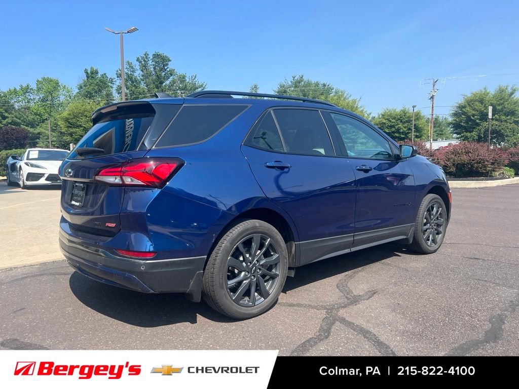 Used 2023 Chevrolet Equinox RS w/ LPO, Floor Liner Package AWD/4WD image 9