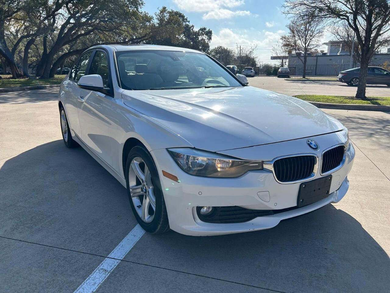 Used 2015 BMW 320i Sedan image 6